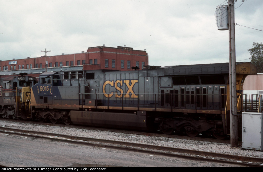 CSX 5015